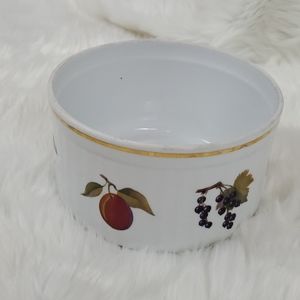 Fine Oven China Worcester Evesham fruit bowl